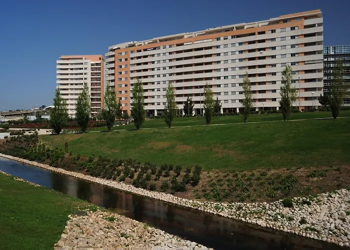 Cardoso Pires 2 Bedrooms Apt. *