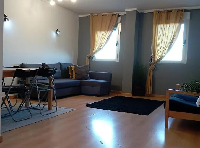 Cardoso Pires 2 Bedrooms Apt. Apartamento