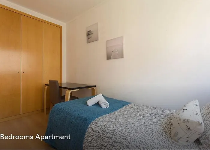 Cardoso Pires 2 Bedrooms Apt. Apartamento Lisboa